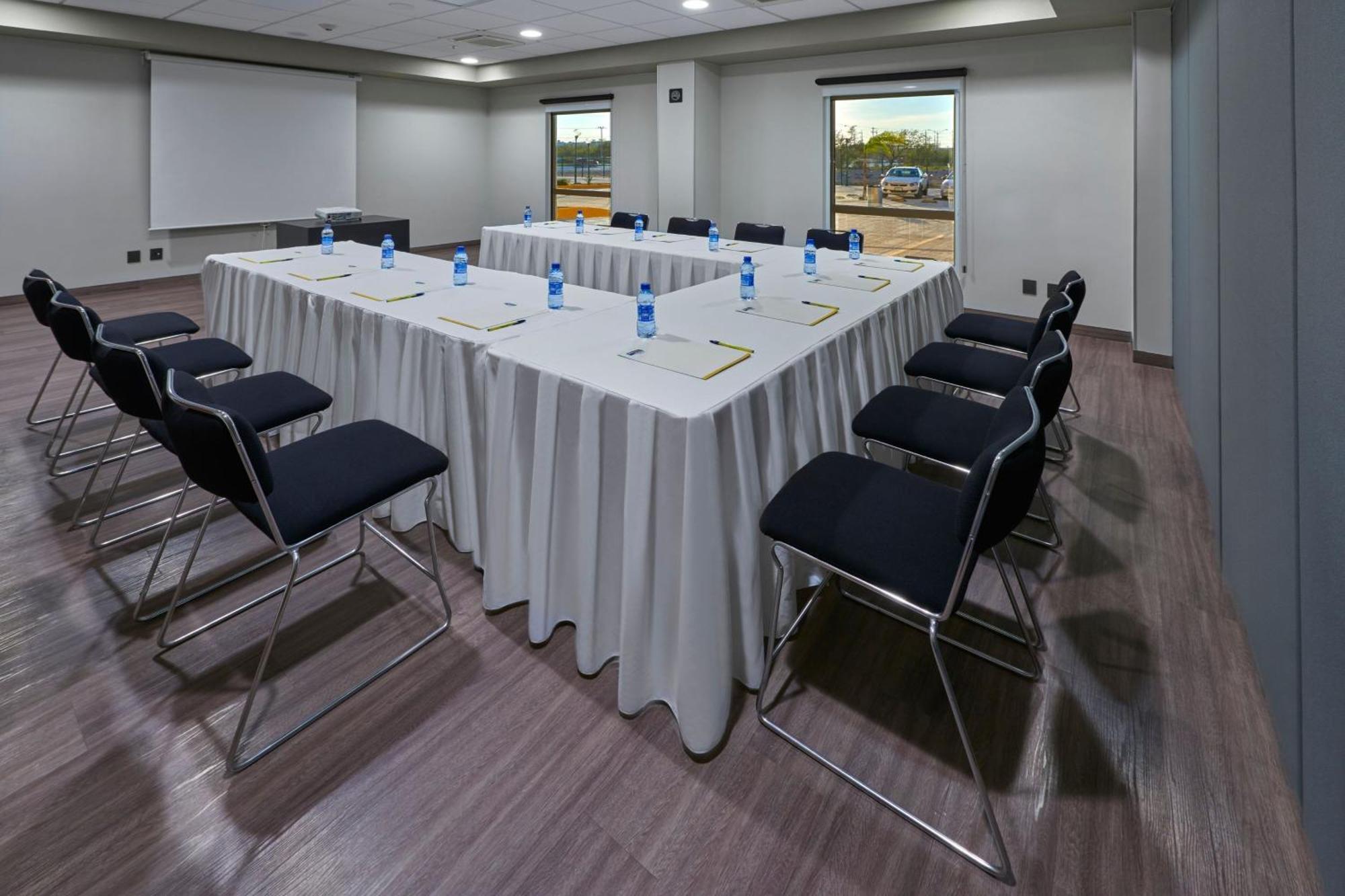 City Express By Marriott Reynosa Aeropuerto Exterior foto